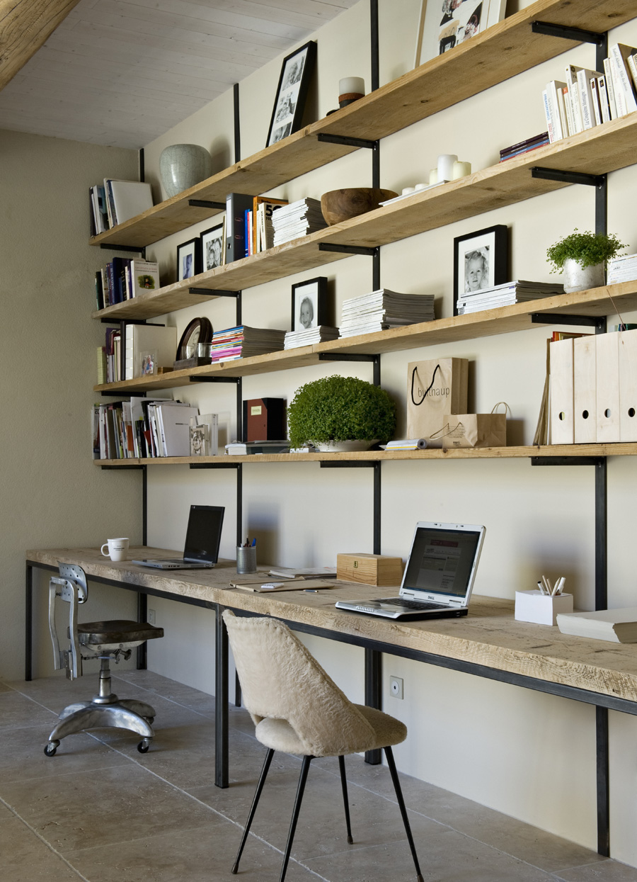 bibliothèque réalisée par Laurent Passe