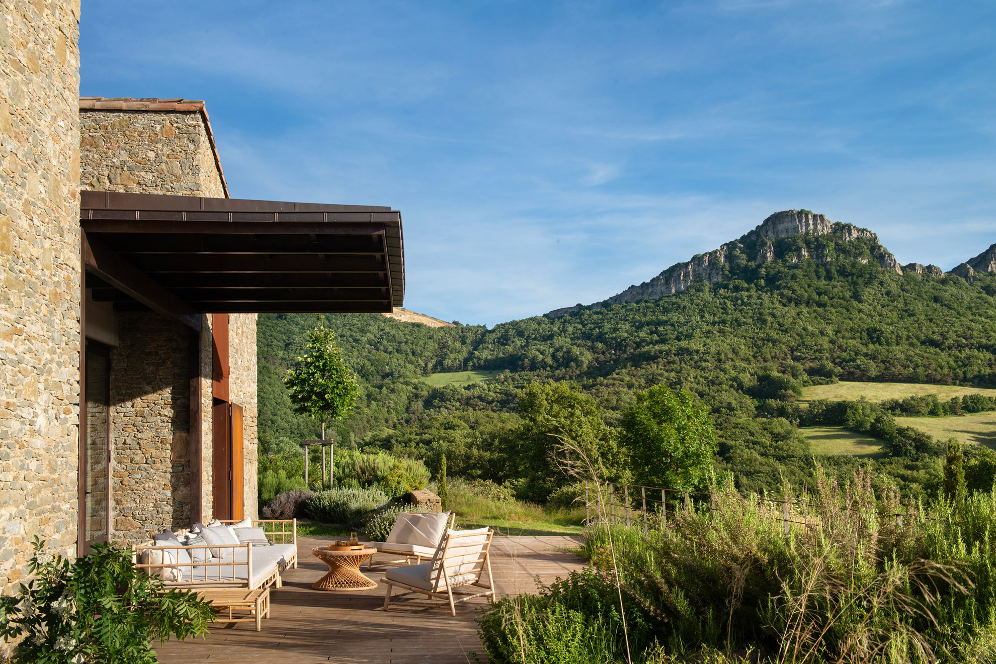 Terrasse de maison dans la Drôme Provençale